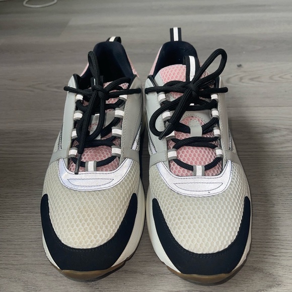 Dior B2 Sneakers - Picture 10 of 11